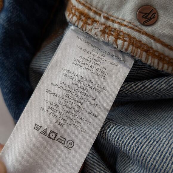 We the Free Free People Distressed Denim High Rise Bermuda Shorts, size 29 - Picture 10 of 10